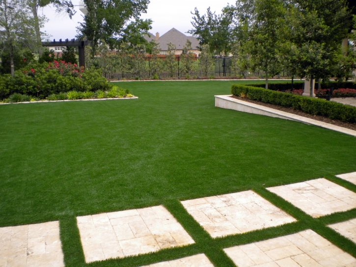 Installing Artificial Grass , Gardeners, Backyard Ideas