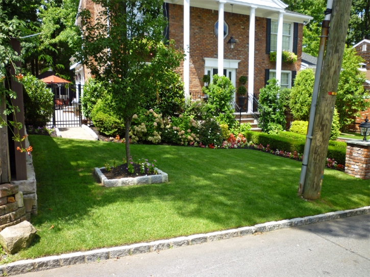 Outdoor Carpet Del Aire, California Landscape Rock, Front Yard Landscaping